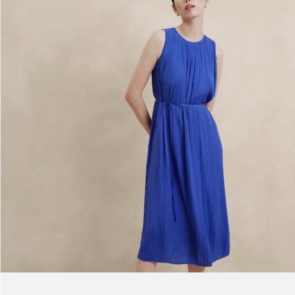 Banana Republic Factory CRYSTAL PLEATED MIDI DRESS